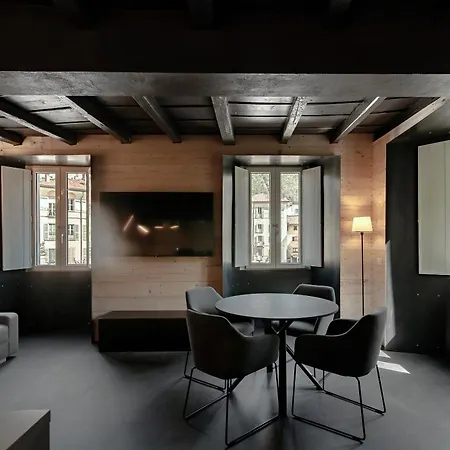 Fitzgerald Building - The House Of Travelers דירה *